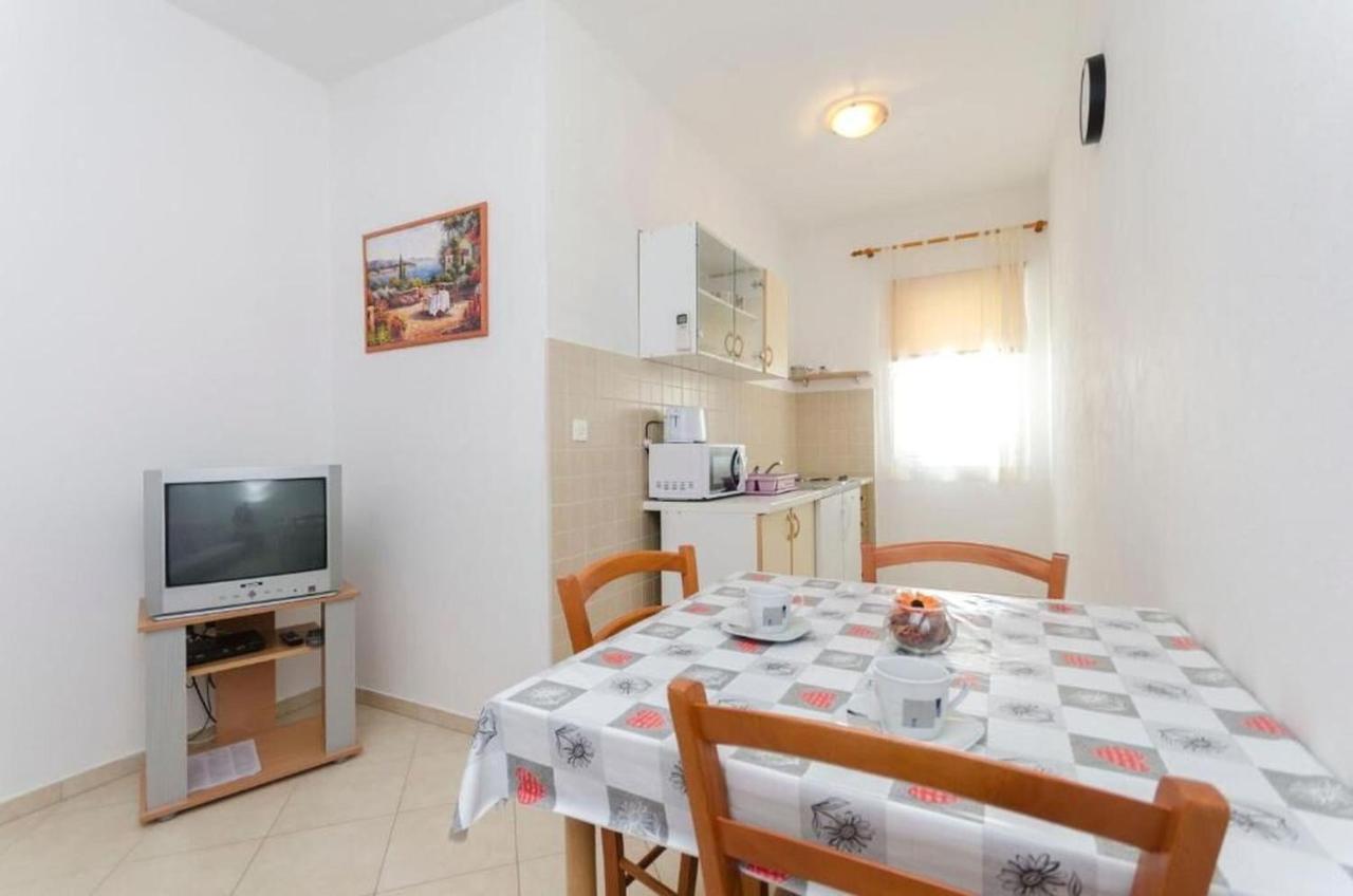 Apartments Anastazija Vodice Exteriör bild