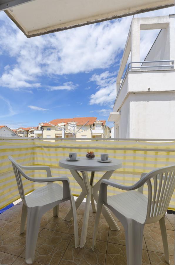 Apartments Anastazija Vodice Exteriör bild
