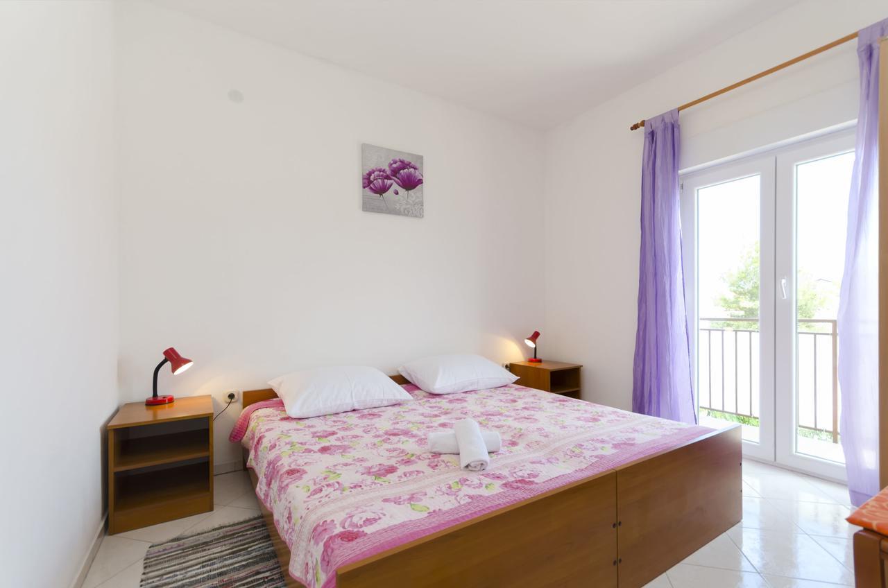 Apartments Anastazija Vodice Exteriör bild